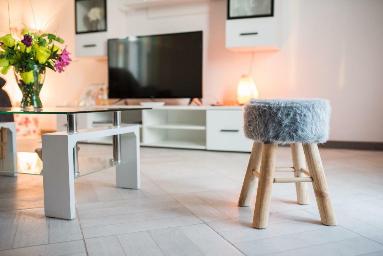 Apartments Mario Malinska Ngoại thất bức ảnh