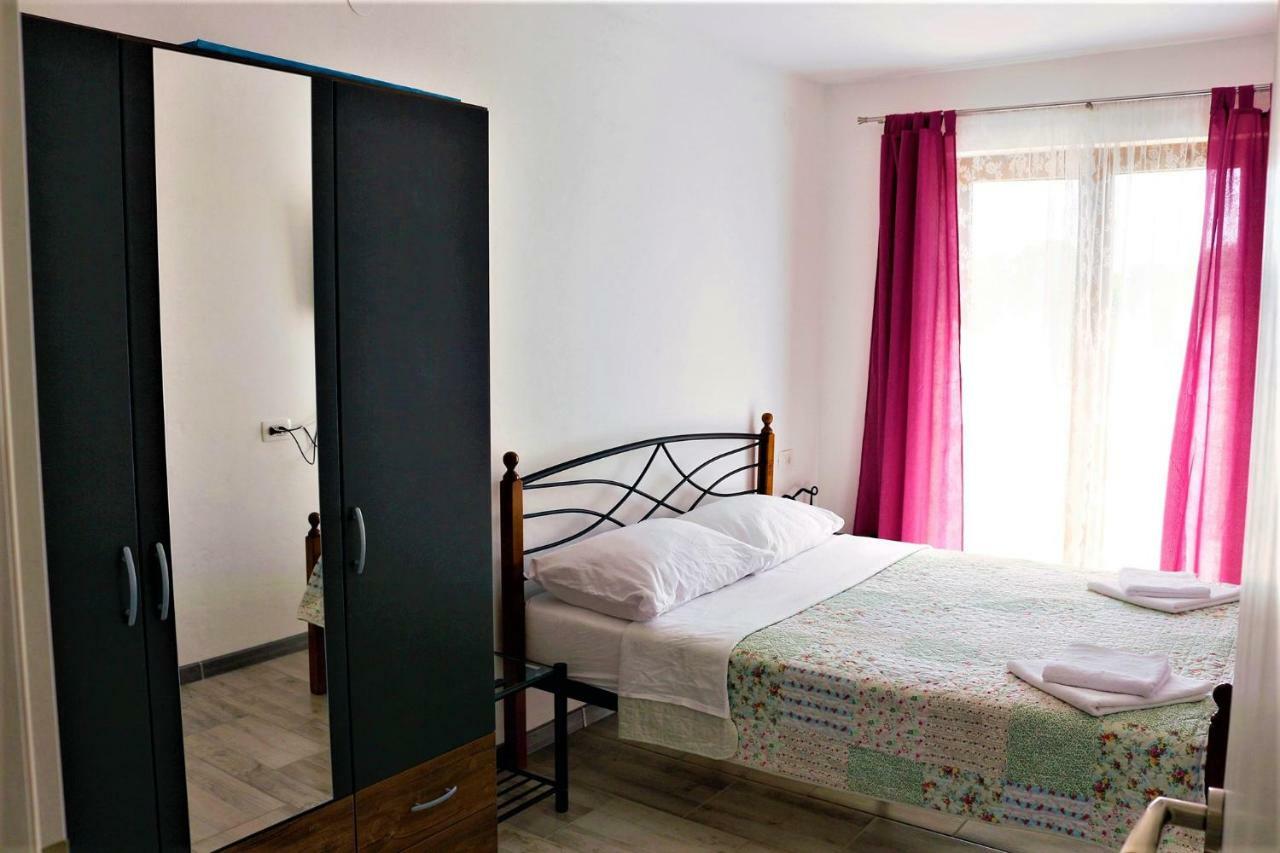 Apartments Mario Malinska Ngoại thất bức ảnh