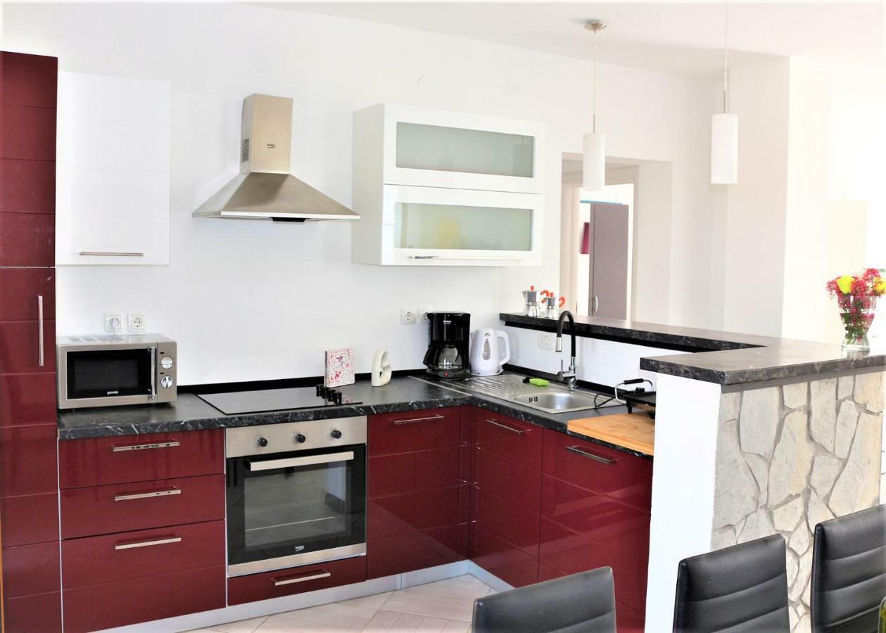 Apartments Mario Malinska Ngoại thất bức ảnh