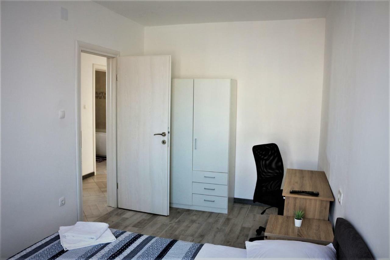 Apartments Mario Malinska Ngoại thất bức ảnh