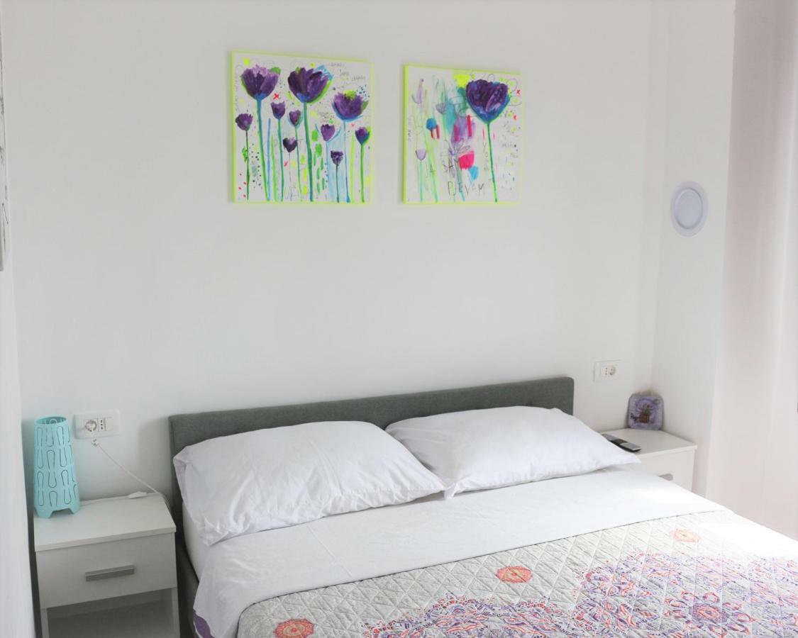 Apartments Mario Malinska Ngoại thất bức ảnh