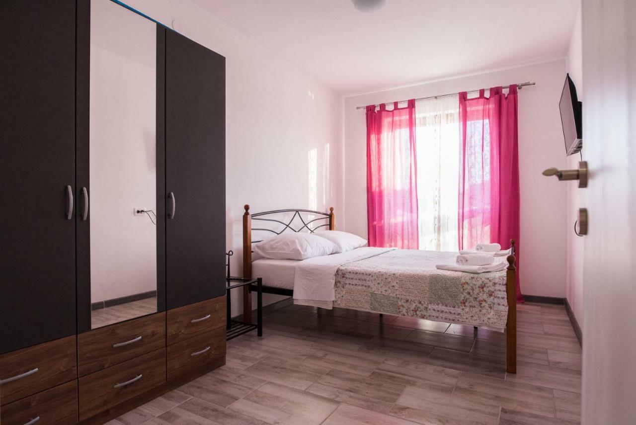 Apartments Mario Malinska Ngoại thất bức ảnh